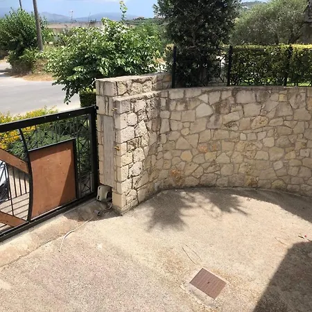 Harriet Maria With Pool And Ocean View Kolimbari, Chania Villa Kolymbari